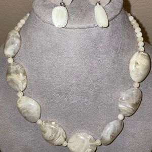 Necklace Set (White/Bone)